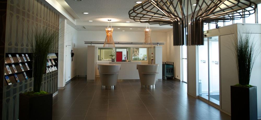 B&B Hotel Lully 3 Lakes Estavayer-le-lac Buitenkant foto