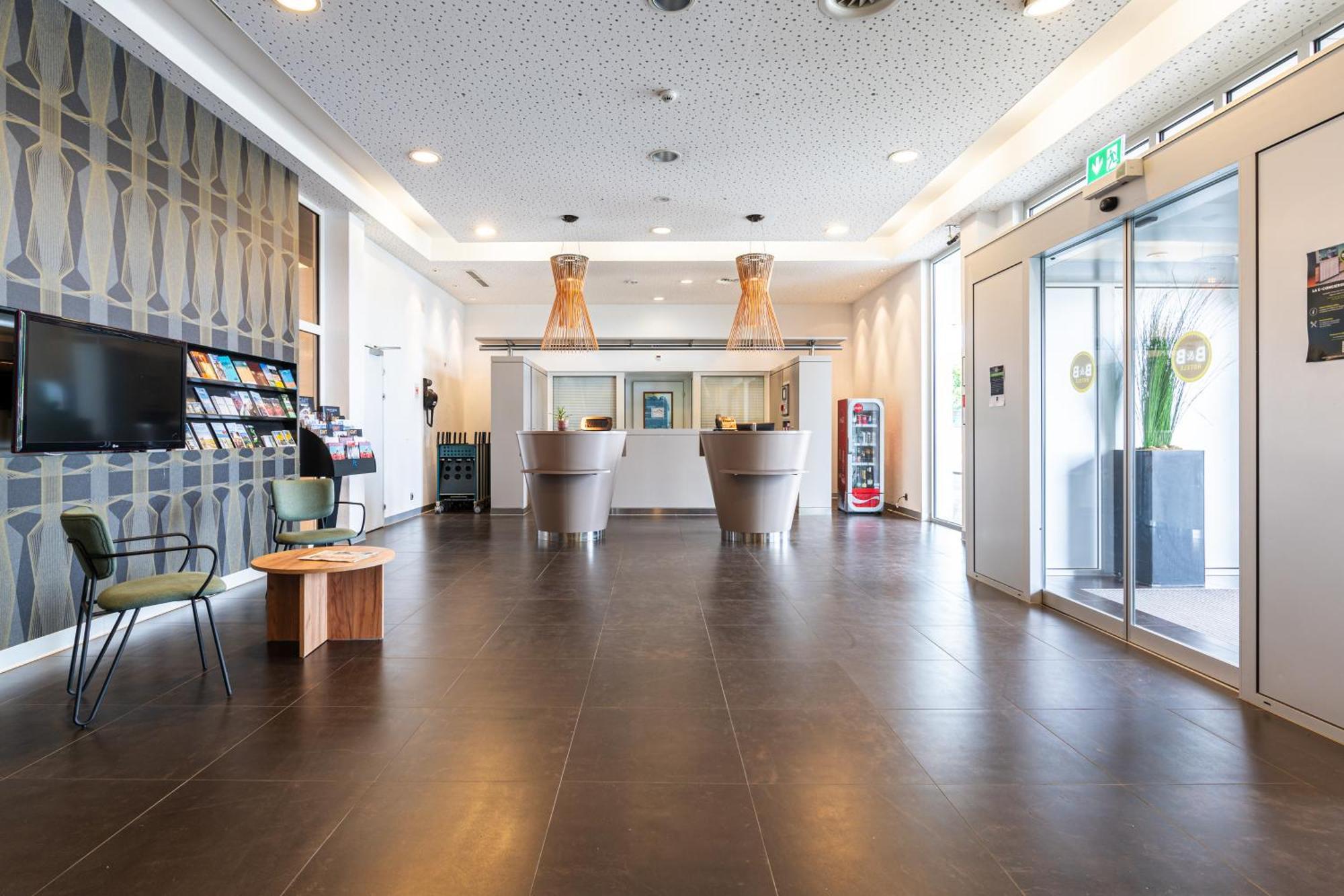 B&B Hotel Lully 3 Lakes Estavayer-le-lac Buitenkant foto