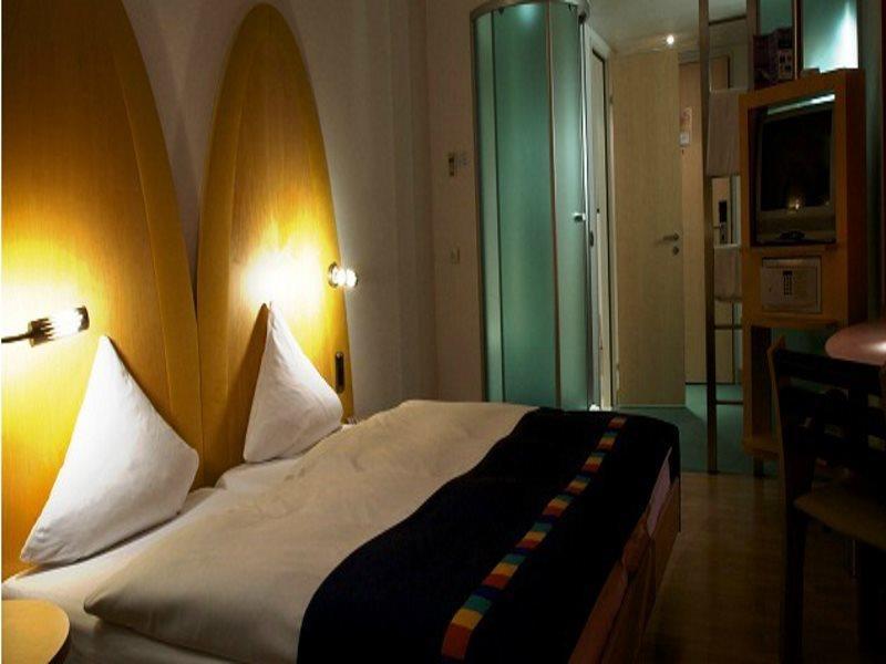 B&B Hotel Lully 3 Lakes Estavayer-le-lac Buitenkant foto